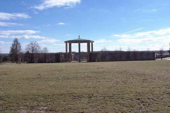 památník Lidice (© Stanislav Drda 02/2006)