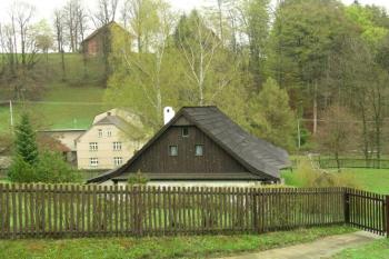 Domek Na sboru (© Hana Kubikova 05/2006)