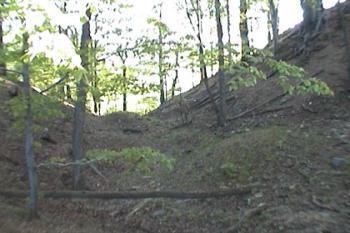 Valy a příkopy (©2001 Jiří Čížek)