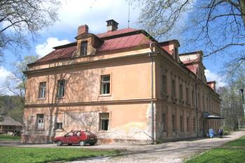 Zámek od jihu ( © Pavel Vítek 05/2006)