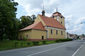 kostel Nanebevzetí Panny Marie (© František Kinař, 08/2014)