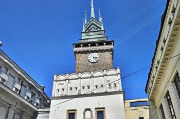 Celkový pohled na Zelenou bránu (© Jan P. Štěpánek  05/2024)