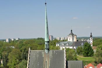 Pohled z věže ( © Luděk Pitter 05/2006)