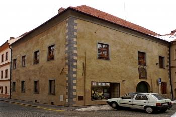 Husova ulice čp.114 (© Karel Husák, 03/2013)