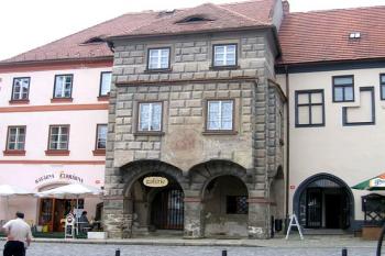 Bozkovského dům ( © Pavel Vítek 05/2006)