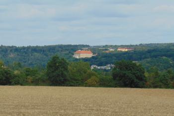 Panoramatický pohled na náměšťský zámek (© Dušan Dohňanský  09/2023)