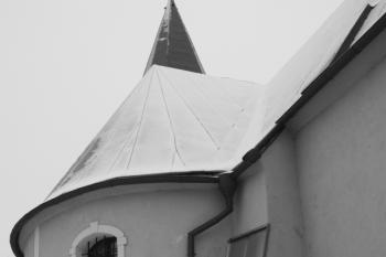 Jižní výklenek lodi od východu ( © Ivan Grisa 12/2009)