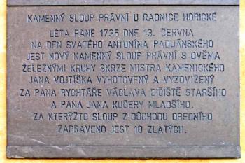 Radnice v Hořicích ( © Pavel Vítek 10/2007)