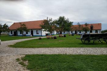  (© Jaroslav Špiroch  09/2025)