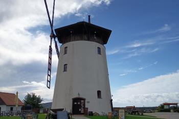  (© Jaroslav Špiroch  09/2025)