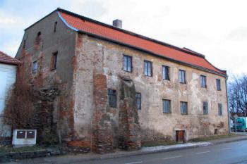 pohled od jihozápadu ( © Pavel Zany Komárek 13.2. 2005)