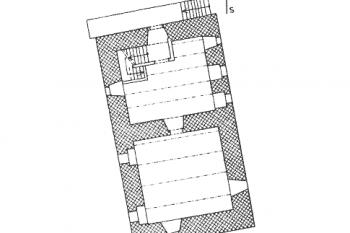 půdorys přízemí tvrze ( © J. Úlovec podle L. Svobody (in J. Úlovec: Ohrožené hrady, zámky a tvrze Čech, 2. díl [N-Ž], Libri, Praha 2005))