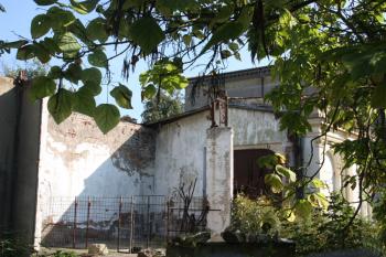 Zbytky zimní zahrady od jihozápadu ( © Ivan Grisa 09/2011)