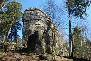 vrcholová skála ( © Milan Caha 04/2010)