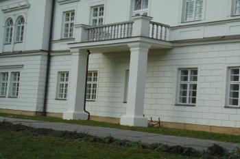 Balkon jižního průčelí (© Dušan Dohňanský  12/2023)