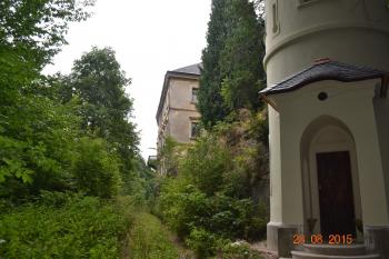 pohled od vstupu (© Daniel Šmidrkal, 08/2015)