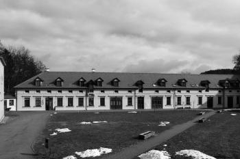 hospodářský dvůr (© Václav Kapr, 02/2012)