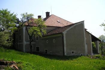 budova fary (© de.ardoise  06/2006)