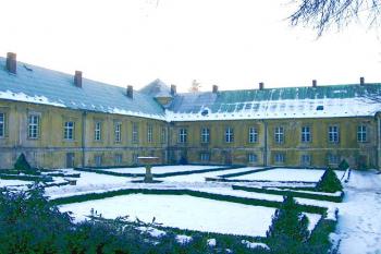 Zámek v Ostrově nad Ohří ( © Pavel Vítek 01/2006)
