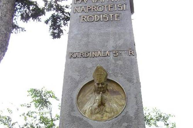 Památník na rodiště olomouckého arcibiskupa Františka Saleského Bauera