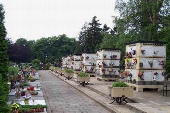 Prostějov-Městský hřbitov (© Ivo Rozehnal 06/2006)