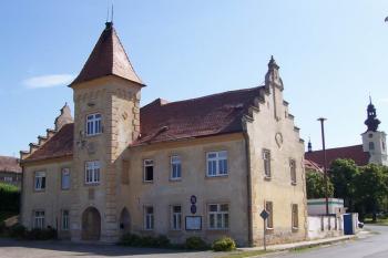 Kostelec na Hané-radnice (© Ivo Rozehnal 06/2006)