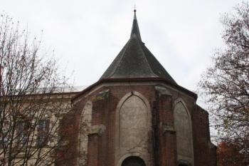 Presbytář od východu ( © Ivan Grisa 11/2009)