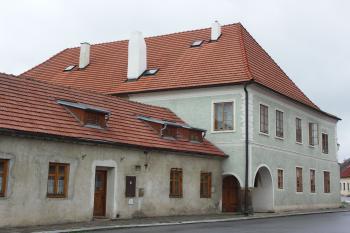  (© Karel Husák, 05/2010)