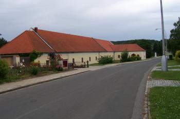 Slatinice - Lichtenštejnský dvůr (© Ivo Rozehnal, 06/2011)