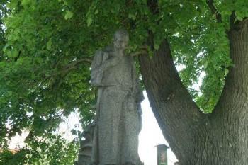 Slovácký Slavín (© Hana Kubikova 06/2006)