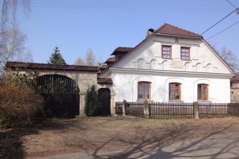 hospodářská usedlost č.p. 3 (© Zbyšek Suchý, 04/2011)