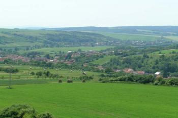 Rozhledna Lhotka u Hradčovic (© Hana Kubikova 06/2006)