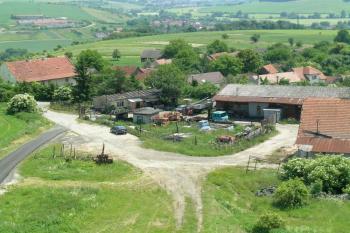 Rozhledna Lhotka u Hradčovic (© Hana Kubikova 07/2006)