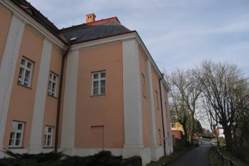 Severní krátké křídlo /původně zamyšlený risalit/ ( © Dušan Dohňanský 02/2020)