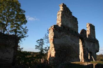 Západní stěna paláce (© Ivan Grisa, 10/2006)