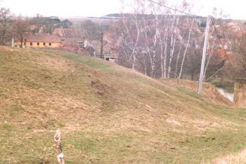 Tvrziště Páleč (© Marek Skýpala 07/2006)