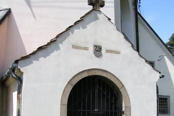 Hrobka Deymů ze Stříteže ( © Jan P. Štěpánek 07/2007)