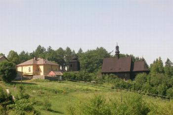 pohled od severovýchodu z cesty od Prorubek (© Adam Prokeš 07/2006)