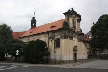 Kostel od severozápadu ( © Ivan Grisa 07/2010)