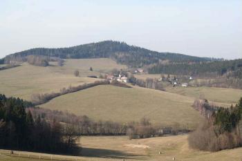 Dolejší Krušec od Palvínova (© Ivan Grisa, 03/2008)
