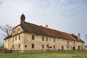 Pohled od východu ( © Luděk Pitter 03/2007)