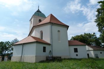 kostel Nejsvětější Trojice (© František Kinař, 08/2014)