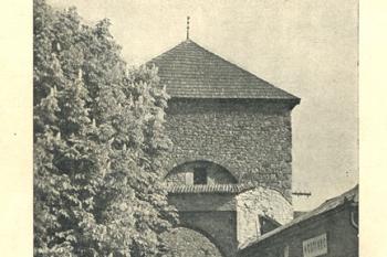 Česká brána v Bělé p.B. (kolem r. 1920)