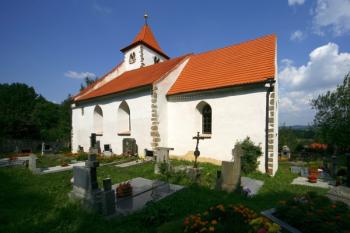 Kostel sv. Voršily od jihu ( © Filip Matoušek 07/2006)