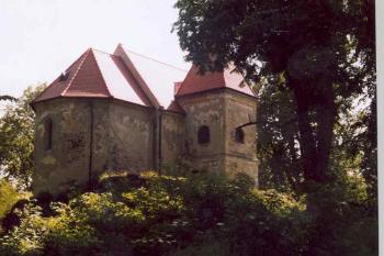 Kostelík Lochy (© Marek Skýpala 08/2006)