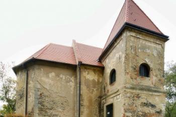 Kostel sv. Bonifáce od severu ( © Filip Matoušek 10/2006)