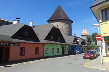 Ulička Na bídě ( © Ivo Rozehnal 08/2018)