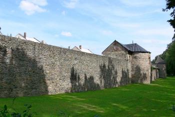 Jihozápadní  linie fortifikace ( © Petr Turyna 08/2006)
