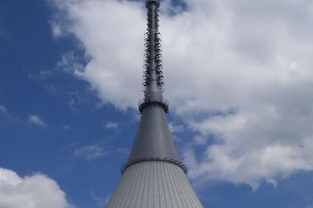 Ještěd (© Ivo Rozehnal, 06/2008)