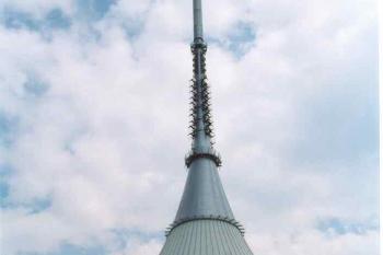 Ještěd (© radek dohnálek, 08/2002)
